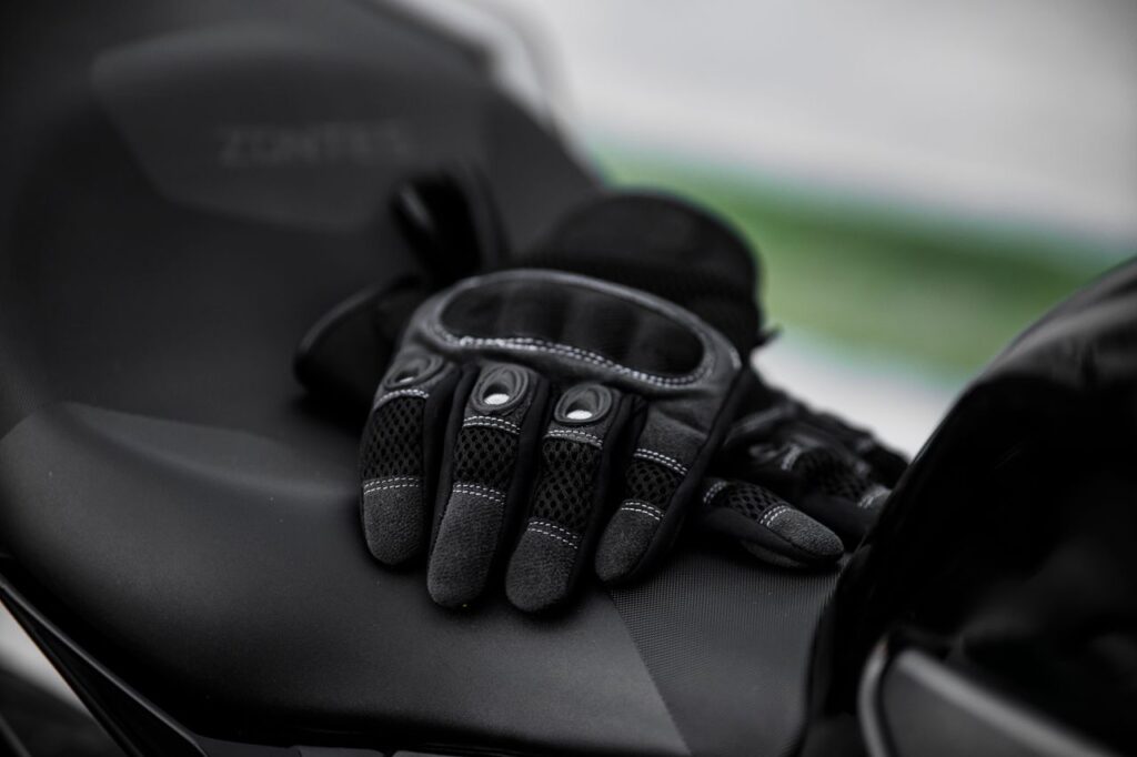 fashion leather gloves manufacturer